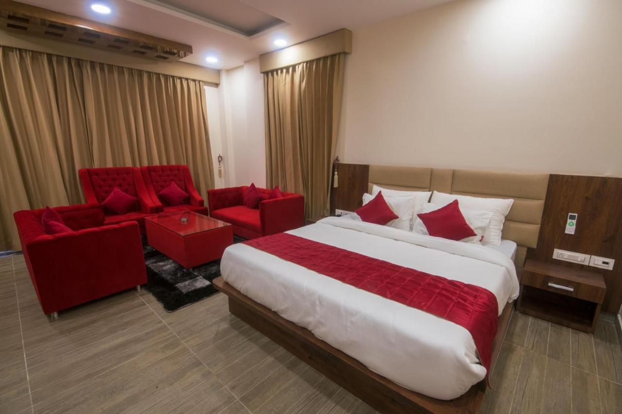 Shivaay Morex- A Vegetarian Hotel Dharamshala Exterior photo